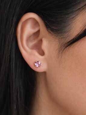 🌺 Sparkling Lavender Pink Gemstone Stud Earrings Fashion Jewelry - Gold Tone
